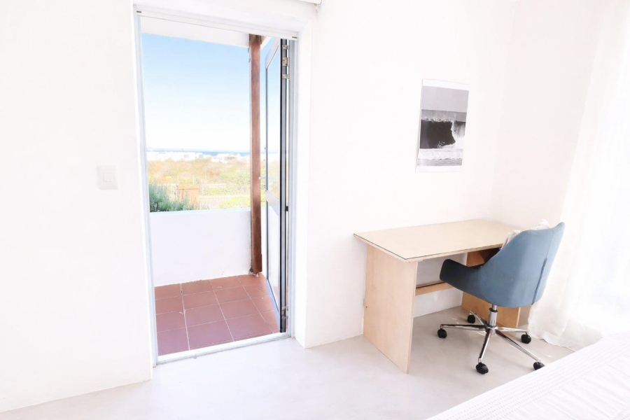 To Let 3 Bedroom Property for Rent in Big Bay Western Cape